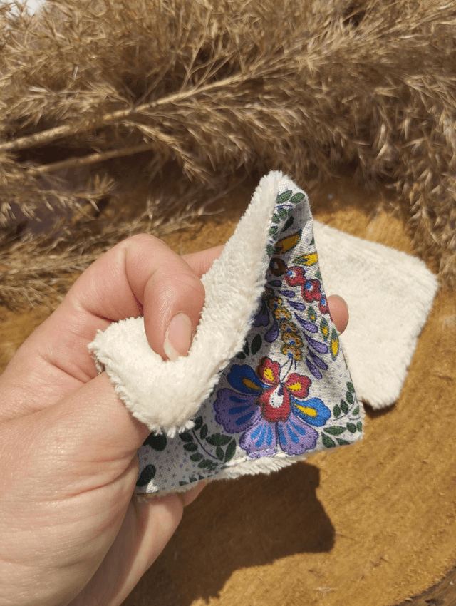 Coton lavable (à l'unité) - Fleur vintage et bambou bio