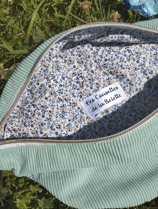 BANANA BAG - motif vert d'eau / fleurs des champs