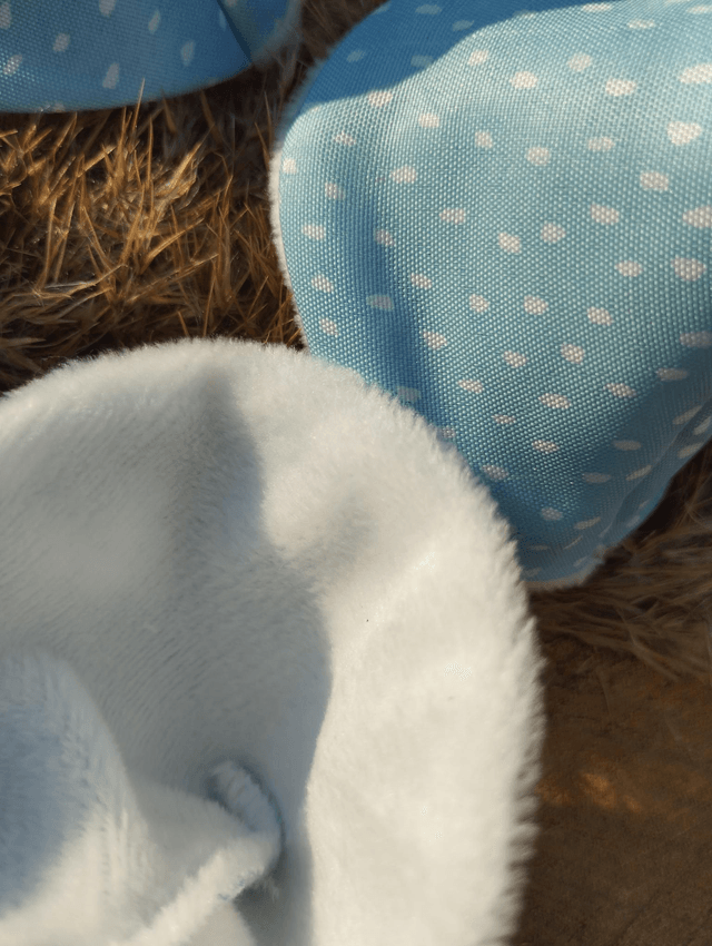 Tipi à Pipi - motif bleu à pois