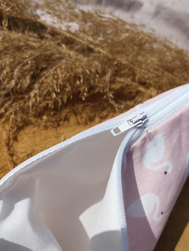 Pochette à zip / Trousse - motif Cigne Rose
