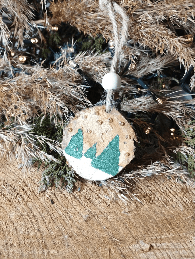 Déco suspension en bois - Forêt de Sapins