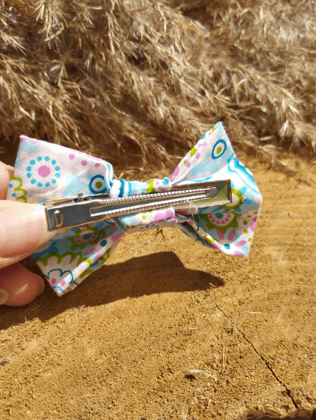 Barrette nœud - fleurs flashy