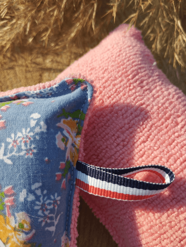 Éponge lavable - Fleurs bleues et microfibres